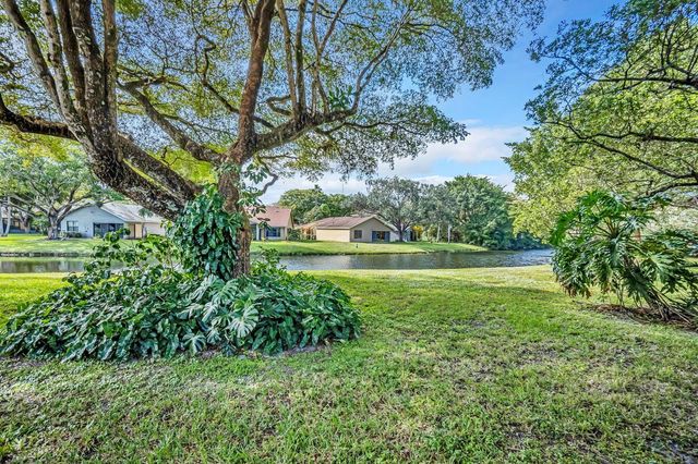 2643 Calliandra Terrace, Coconut Creek, FL 33063
