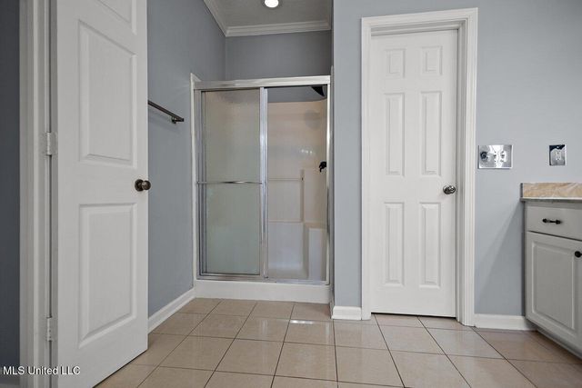 706 Meadow View Cove, Byram, MS 39272
