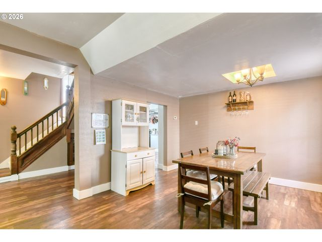 417 Nw 4TH St, Pendleton, OR 97801