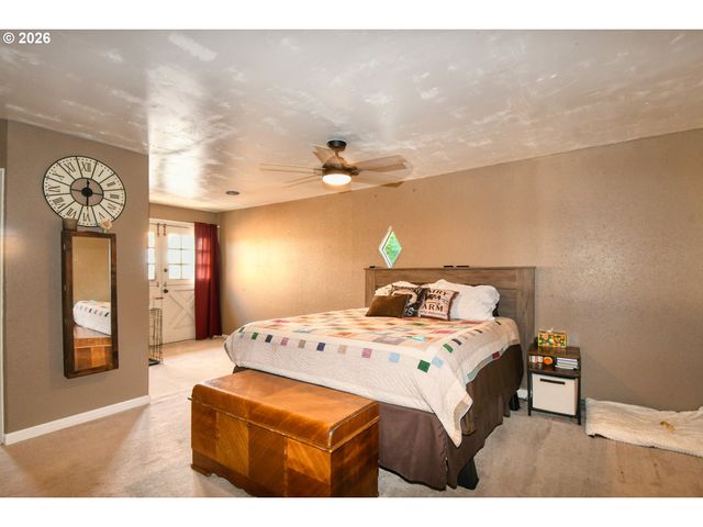417 Nw 4TH St, Pendleton, OR 97801