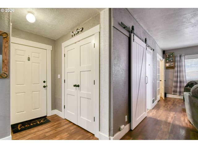 417 Nw 4TH St, Pendleton, OR 97801