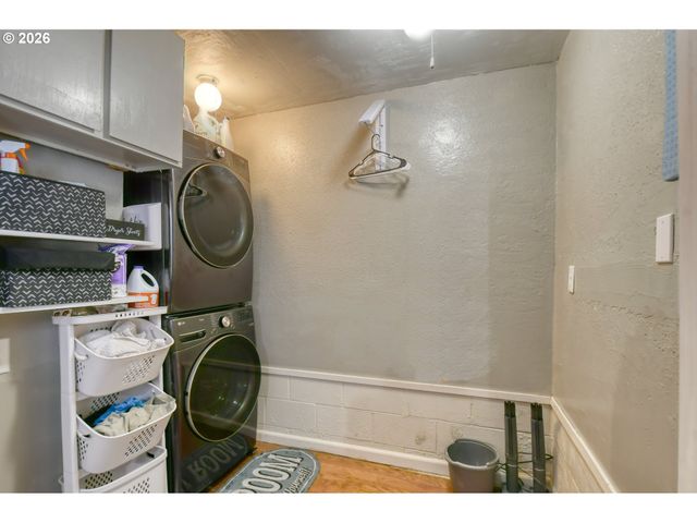 417 Nw 4TH St, Pendleton, OR 97801