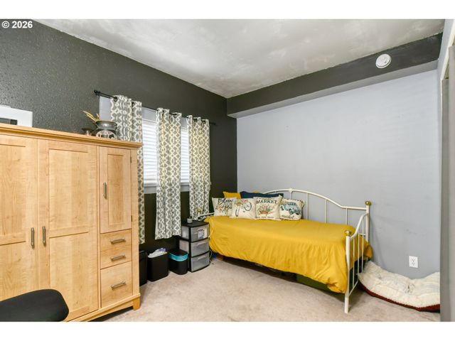417 Nw 4TH St, Pendleton, OR 97801