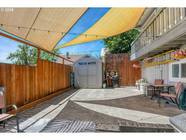 417 Nw 4TH St, Pendleton, OR 97801