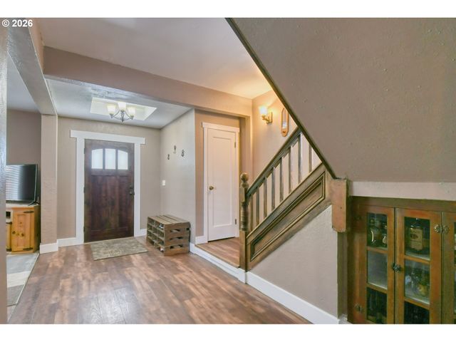 417 Nw 4TH St, Pendleton, OR 97801