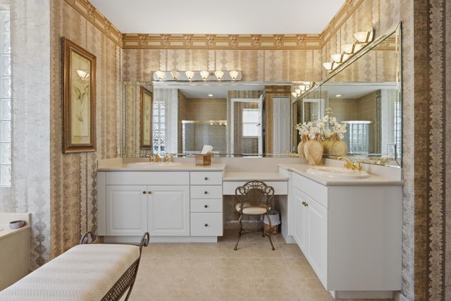 6778 Treves Way, Boynton Beach, FL 33437