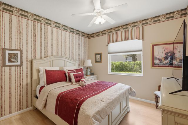 6778 Treves Way, Boynton Beach, FL 33437