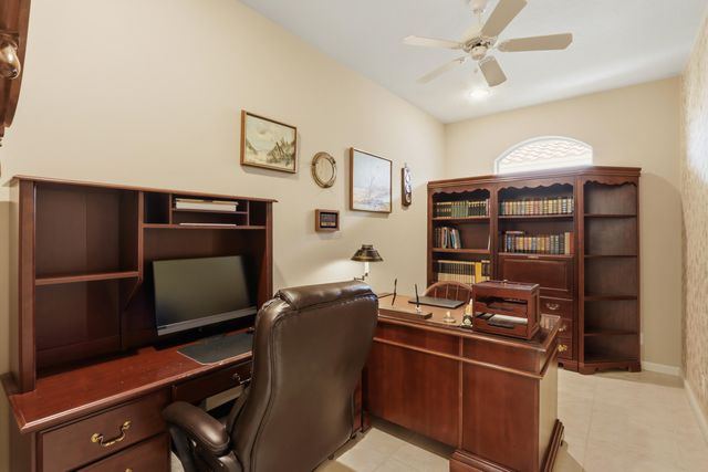6778 Treves Way, Boynton Beach, FL 33437