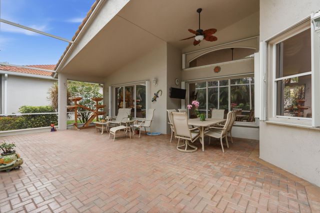 6778 Treves Way, Boynton Beach, FL 33437