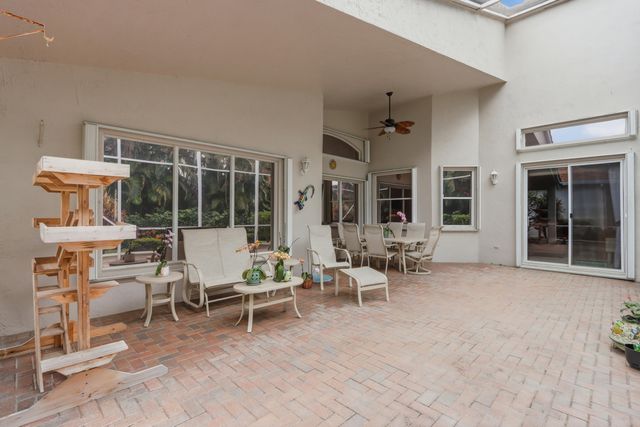 6778 Treves Way, Boynton Beach, FL 33437