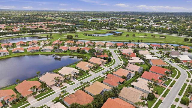 6778 Treves Way, Boynton Beach, FL 33437