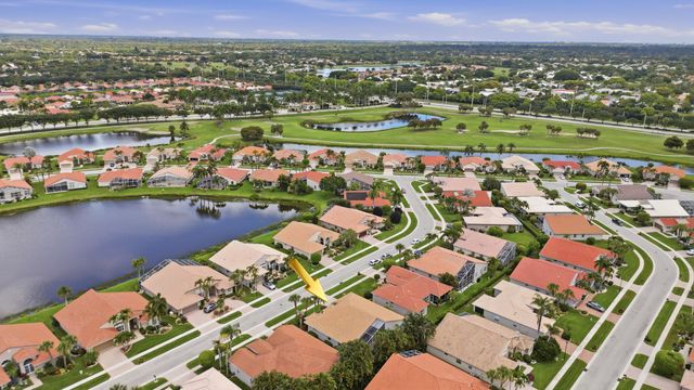 6778 Treves Way, Boynton Beach, FL 33437