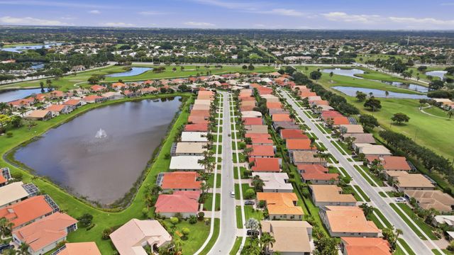 6778 Treves Way, Boynton Beach, FL 33437