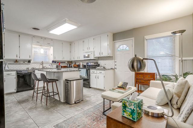 5424 Odom Avenue, Fort Worth, TX 76114