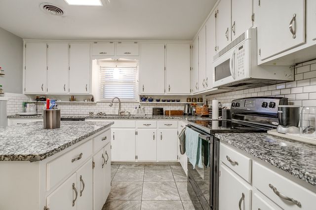 5424 Odom Avenue, Fort Worth, TX 76114