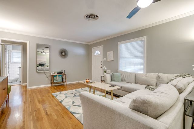 5424 Odom Avenue, Fort Worth, TX 76114