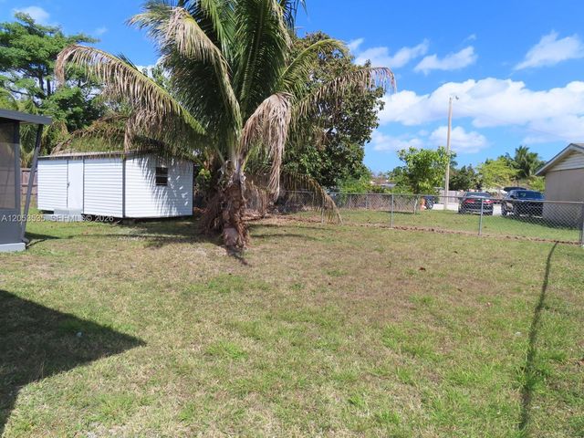 95 SW 17th Ter, Homestead, FL 33030