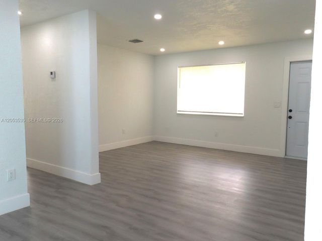 95 SW 17th Ter, Homestead, FL 33030