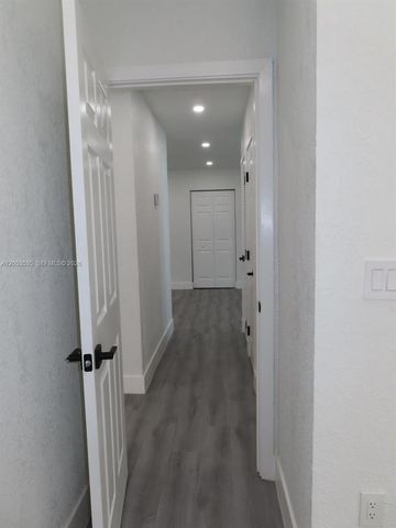 95 SW 17th Ter, Homestead, FL 33030