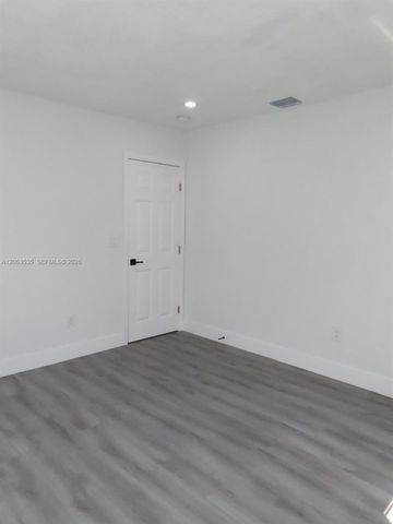 95 SW 17th Ter, Homestead, FL 33030