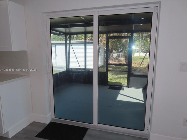 95 SW 17th Ter, Homestead, FL 33030
