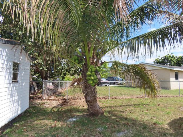 95 SW 17th Ter, Homestead, FL 33030