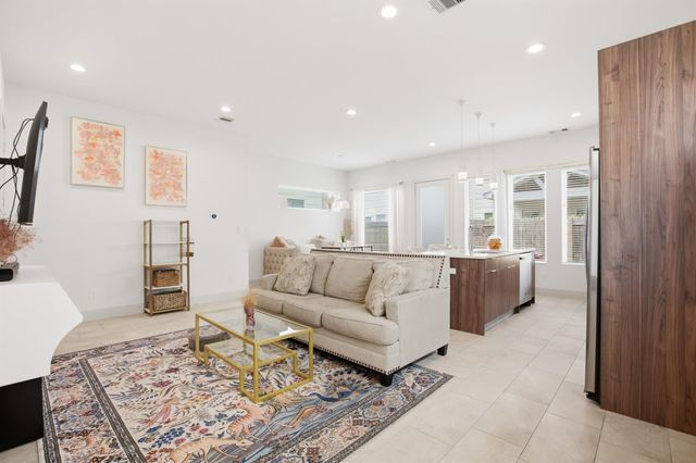 4408 Santorini Lane, Houston, TX 77045