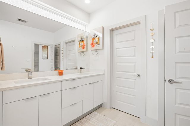 4408 Santorini Lane, Houston, TX 77045