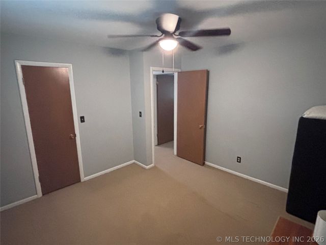 1868 E 57th Place, Tulsa, OK 74105