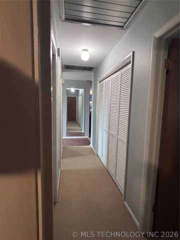 1868 E 57th Place, Tulsa, OK 74105