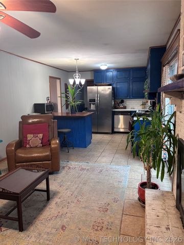 1868 E 57th Place, Tulsa, OK 74105