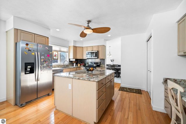 3605 Silver Farms Lane, Traverse City, MI 49684