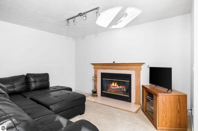 3605 Silver Farms Lane, Traverse City, MI 49684