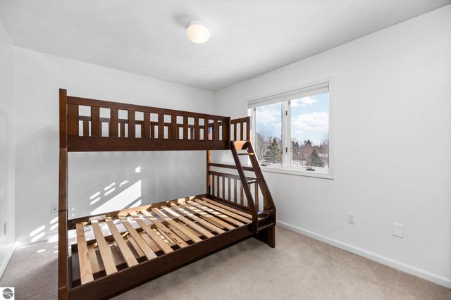 3605 Silver Farms Lane, Traverse City, MI 49684