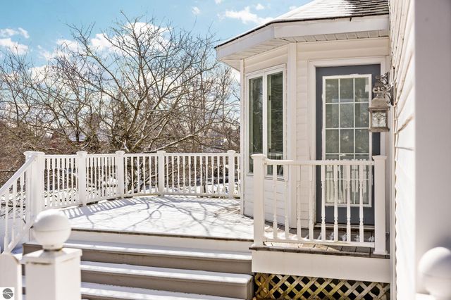 3605 Silver Farms Lane, Traverse City, MI 49684