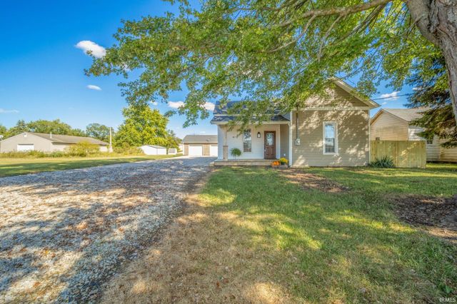 412 Academy Avenue, Spiceland, IN 47385