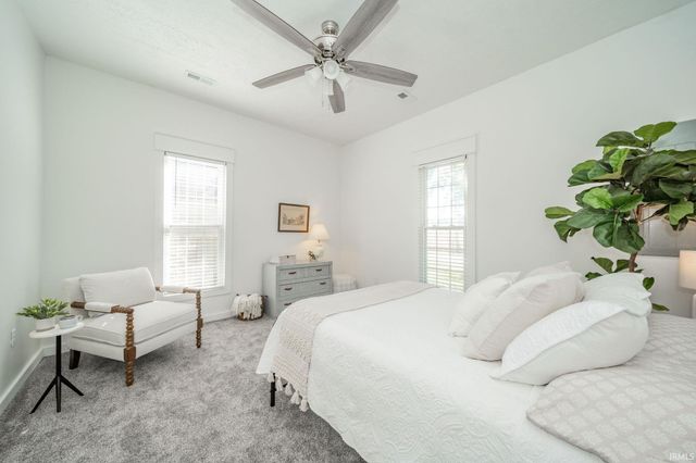 412 Academy Avenue, Spiceland, IN 47385