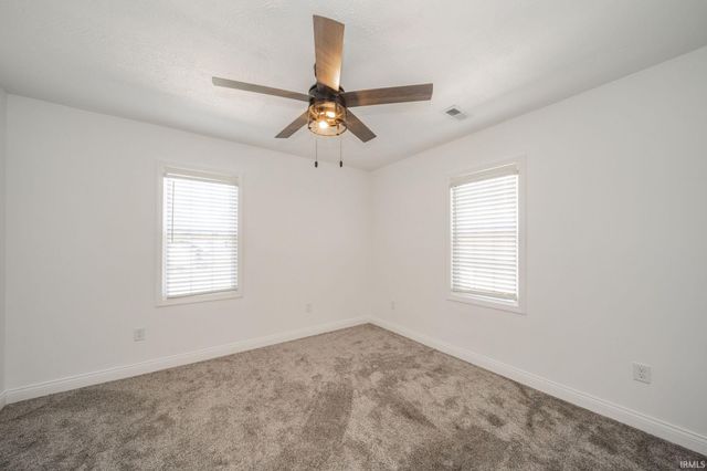 412 Academy Avenue, Spiceland, IN 47385