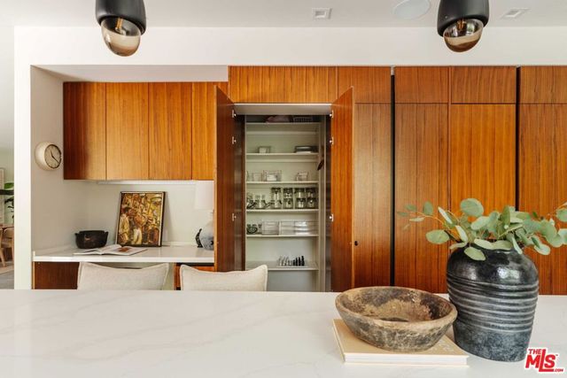 4063 Huron Avenue, Culver City, CA 90232