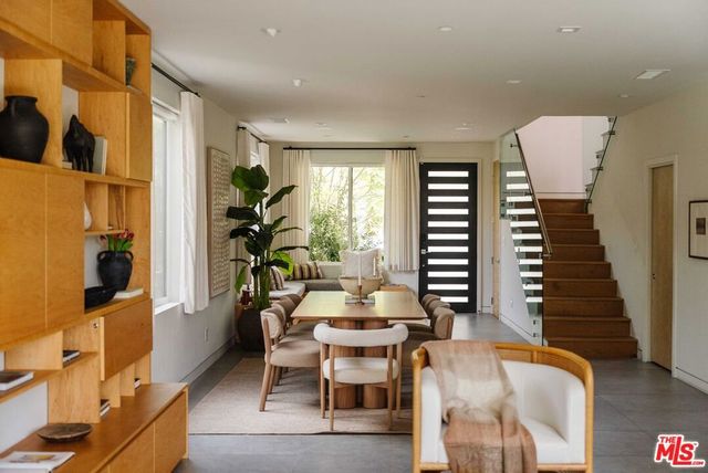 4063 Huron Avenue, Culver City, CA 90232