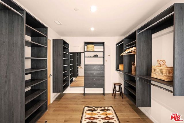 4063 Huron Avenue, Culver City, CA 90232
