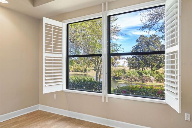 10 RIVER POINT DRIVE, Palm Coast, FL 32137