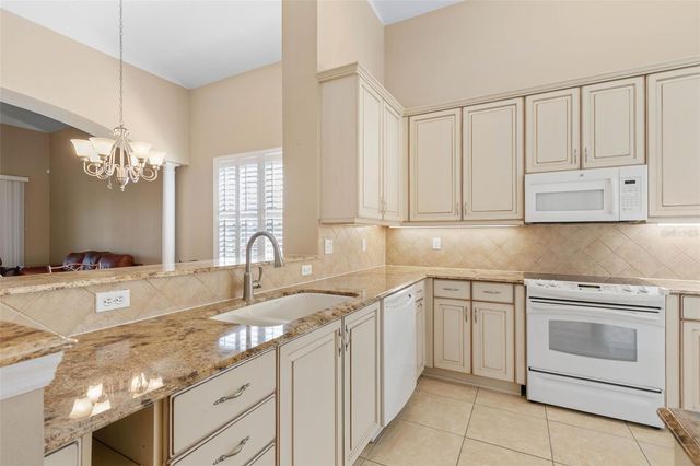 10 RIVER POINT DRIVE, Palm Coast, FL 32137