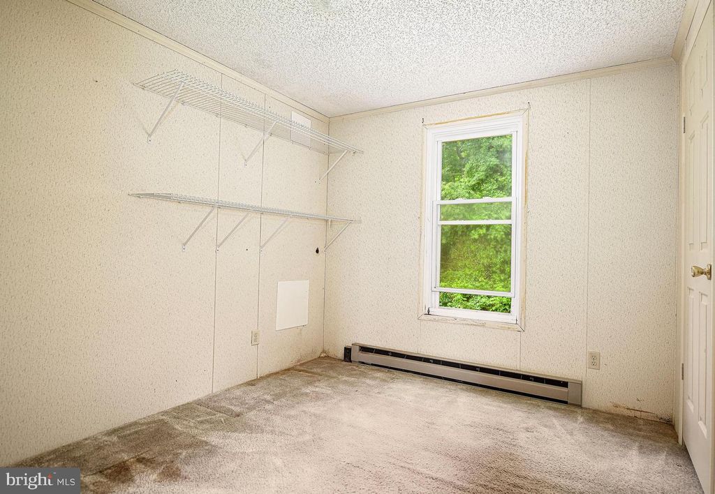 Image 33 of property listing at 3531 MILLER RD, Street, MD 21154