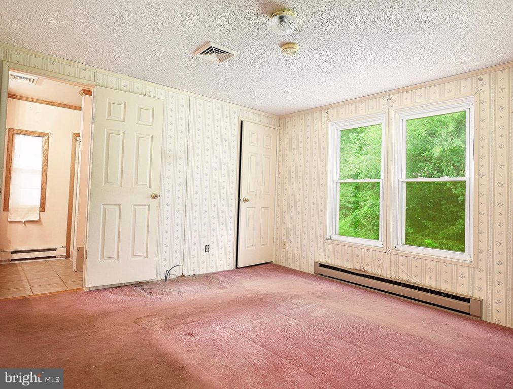 Image 35 of property listing at 3531 MILLER RD, Street, MD 21154