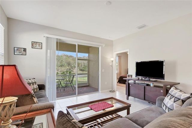 2112 Summersweet DR, Alva, FL 33920