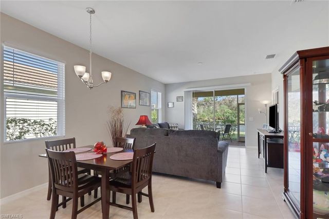 2112 Summersweet DR, Alva, FL 33920