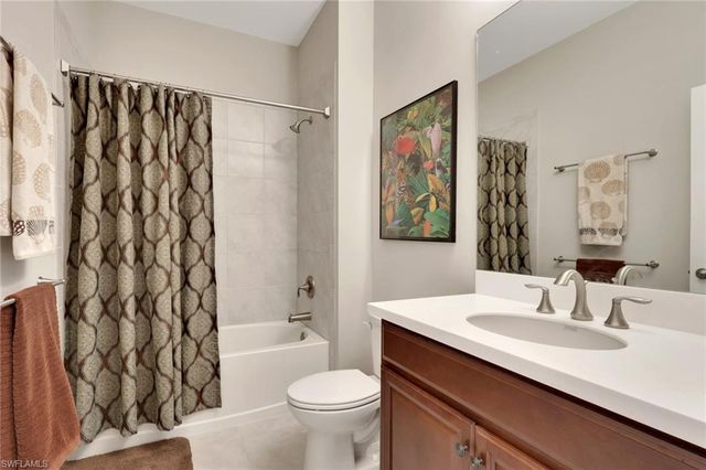 2112 Summersweet DR, Alva, FL 33920