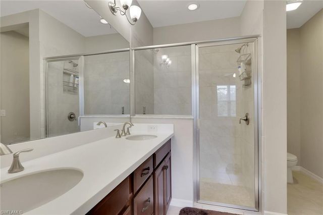 2112 Summersweet DR, Alva, FL 33920