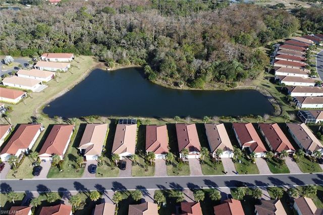 2112 Summersweet DR, Alva, FL 33920